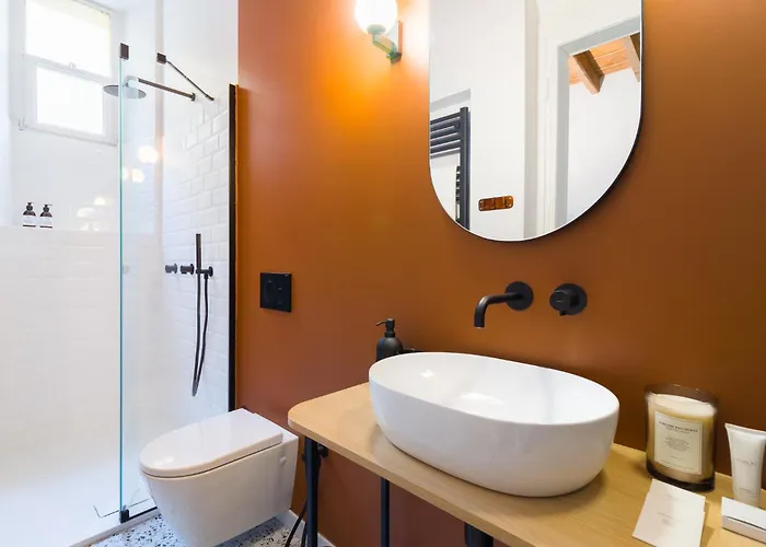 Design Of Wood & Charm