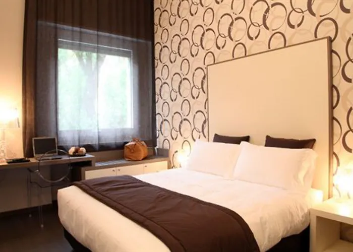 Tiziano - Gruppo Mini Hotell