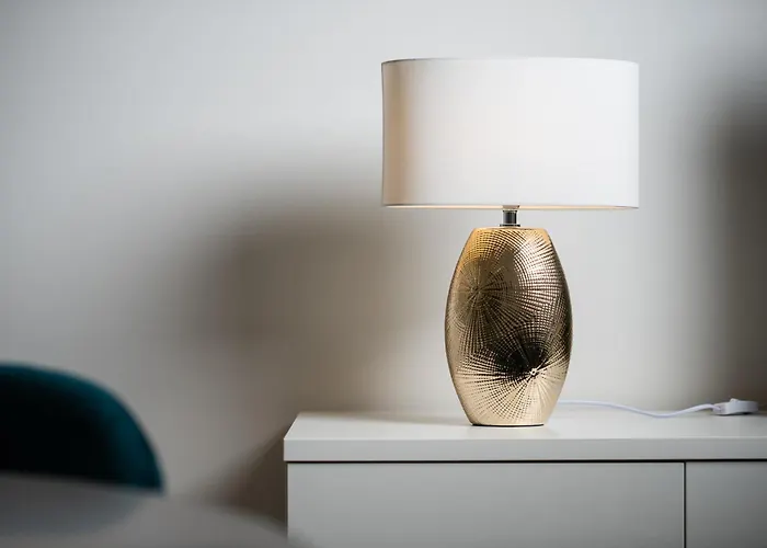 Apartman Design 4min To Metro, 15min Centrale, 25min Duomo Milánó