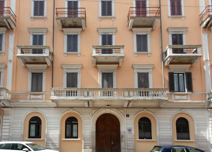 Easylife - - Ausonio 6 - Sant'ambrogio Apartmán *