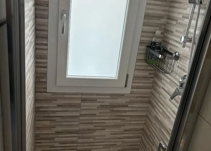 Stupendo Monolocale In Piazza Insubria-i24 Milán