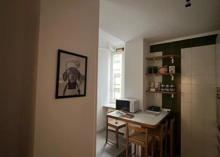 Byron's House Apartmán *