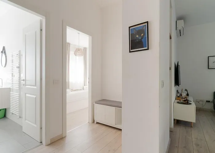 Апартаменты Guesthost - Modern Lancetti *