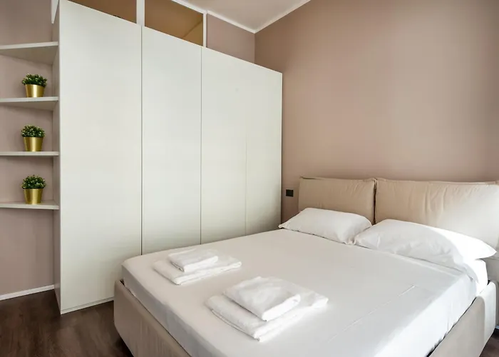 Duomo B - Panoramic Two Bedrooms アパート *