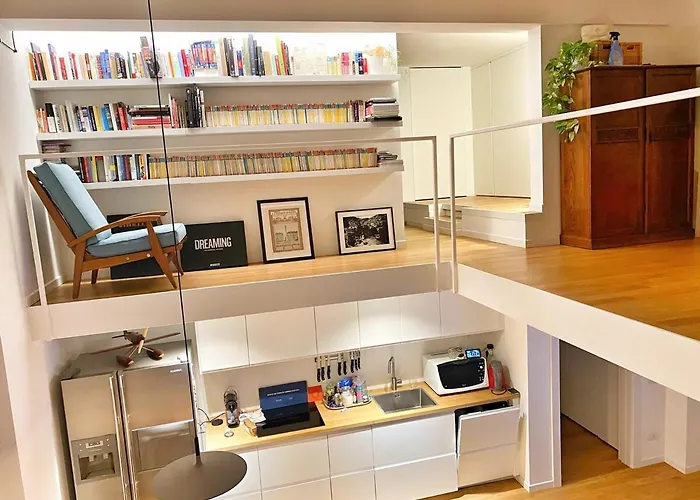 Loft In The Navigli-forum Area With Private Parking Apartment *