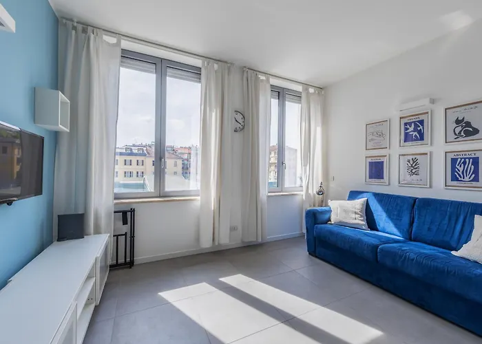 Cadorna House In * Milano