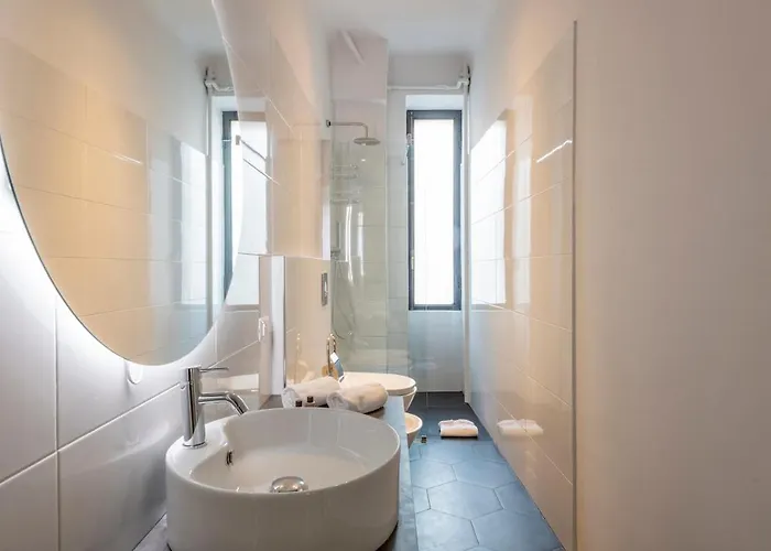 Sempione12-elegante Bilo With Balcony - B Appartamento