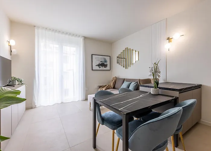 Navigli Eleganza Moderna Con Luce Naturale Lägenhet *