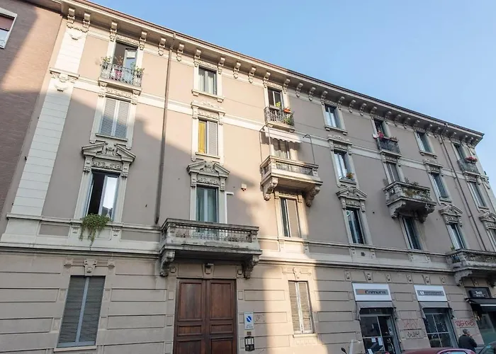 Stylish At Isola-garibaldi District - B * Milánó