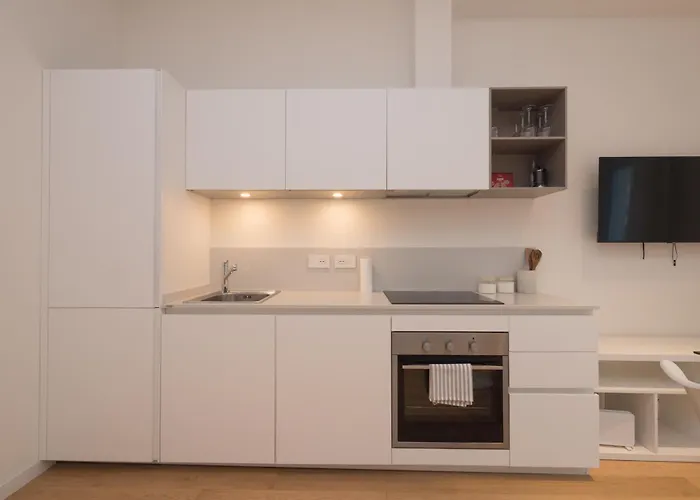 Xenia - 2rooms In Via Petrella 4 D *