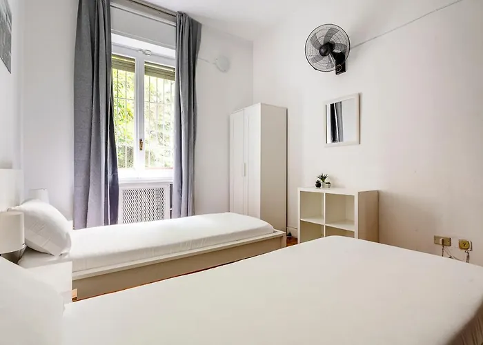 Exclusive 4 Bedrooms In Brera * ميلان