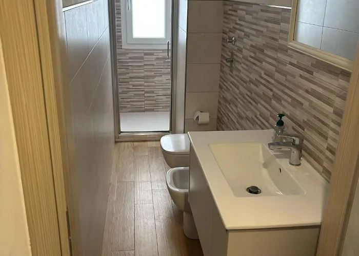 Stupendo Monolocale In Piazza Insubria-i24