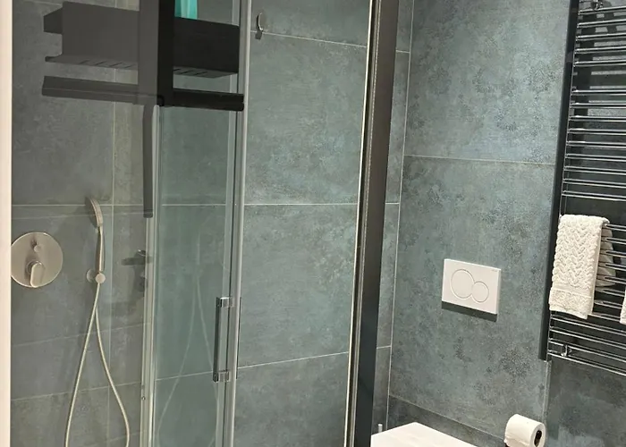 Peaceful Flat In The Heart Of Apartament