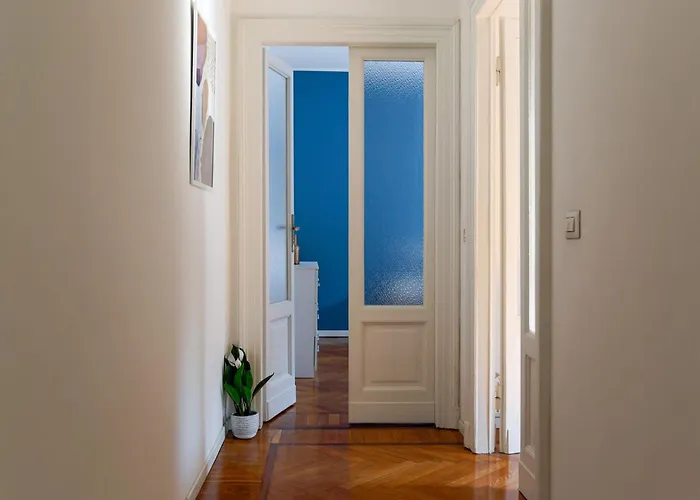 Della Corte House - Elegant Station