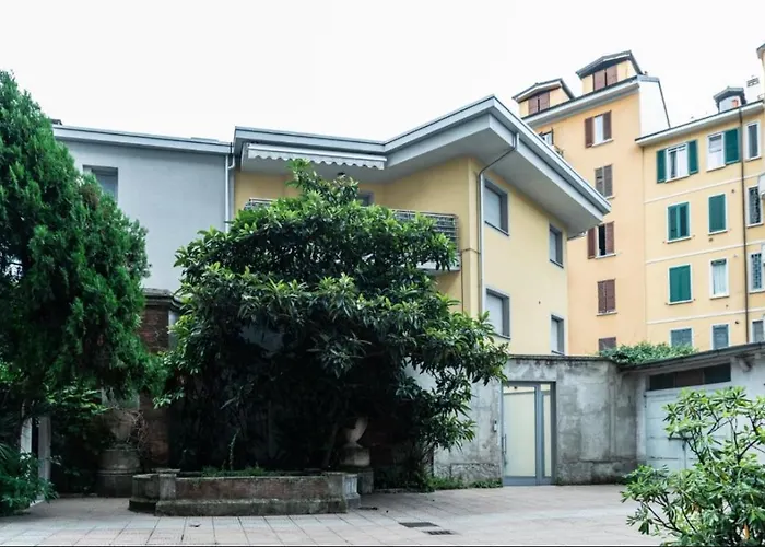 Isola Living - M3-m5 Zara Subway Apartmán Milán