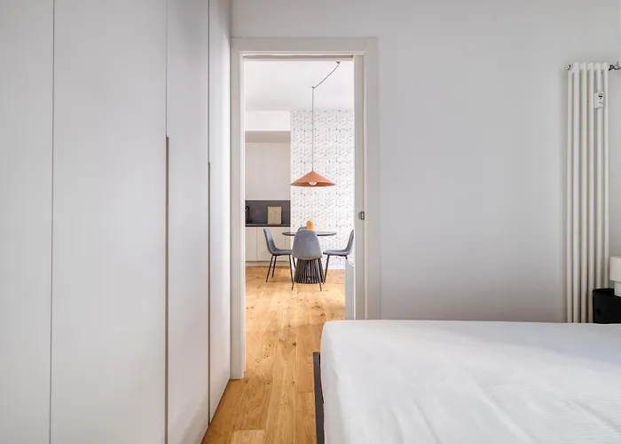 Joivy Modern 1-bedroom Flat In