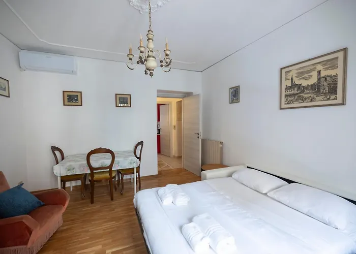 Apartman Splendido Trilocale A 400m Dalla Stazione Milánó