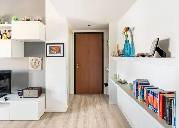Lovely Flat Close To Center In Porta Romana * Milán