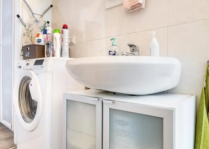 Lovely Flat Close To Center In Porta Romana Milano