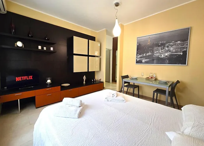 Yr Loreto - Walk To Metro & Shops ميلان