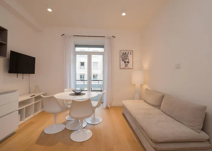 아파트 Xenia - 2rooms In Via Petrella 4 D *