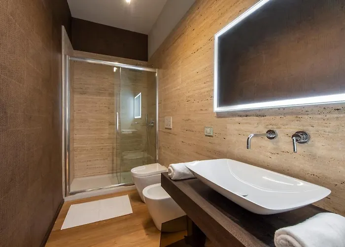 Bocconi - B * Mailand