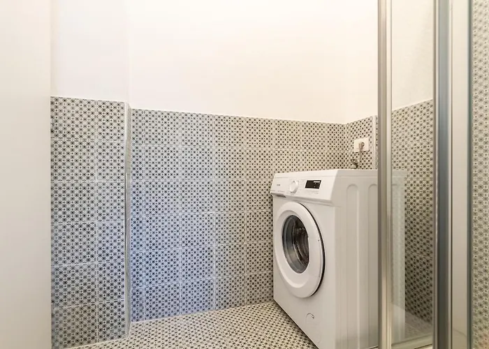 70 Mq Station 100 Mt Apartman *