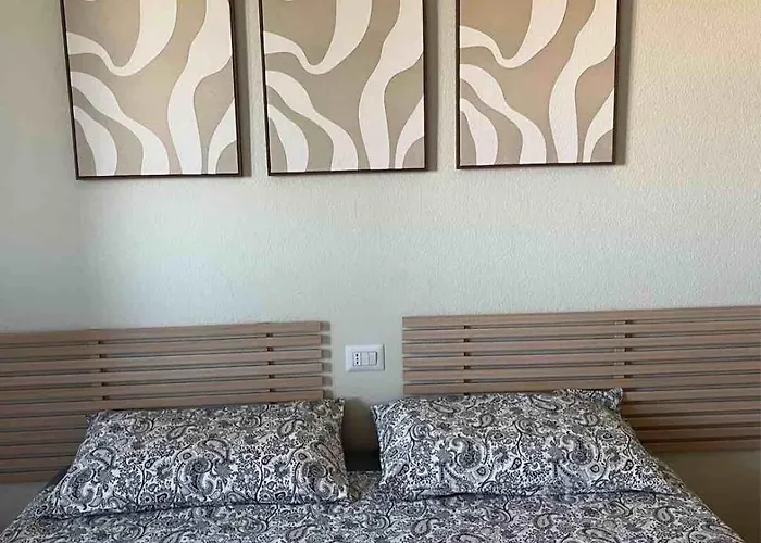 Simona -bocconi,naviglio,duomo,milano-cortina,ieo,iulm,assago Forum *