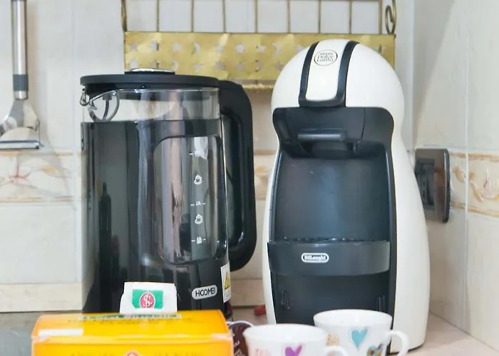 Cozy 5 Posti Letto - 15 Minuti Dal Duomo - Metro M1 A 4 Minuti - Ac - Wifi - Netflix