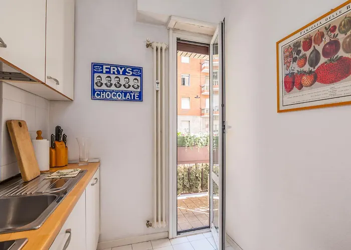 Appartement Charming With Balcony & Wi-fi *