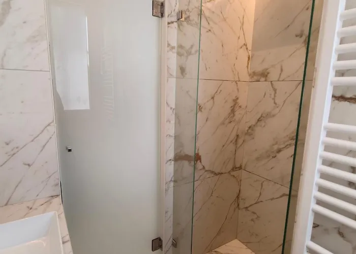 Design In Milan, Metro, Ac And Wifi Mailand