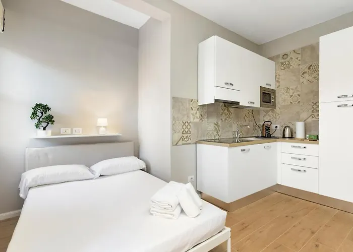 Modern With Wi-fi & Ac 15 Min To Duomo Apartmán *