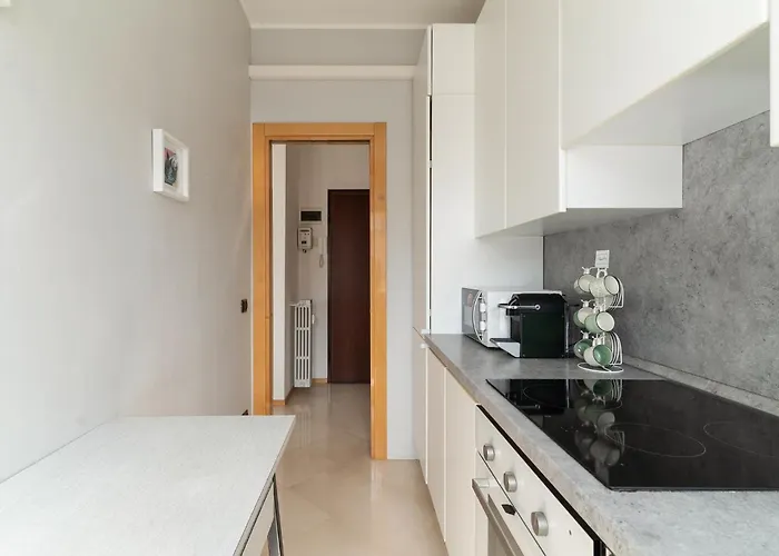 Guesthost - M1 Pagano Comfortable Διαμέρισμα *