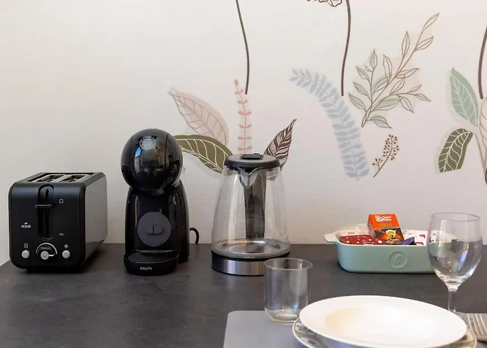 Daire A Stone's Throw From - Balcony - Ac Milano