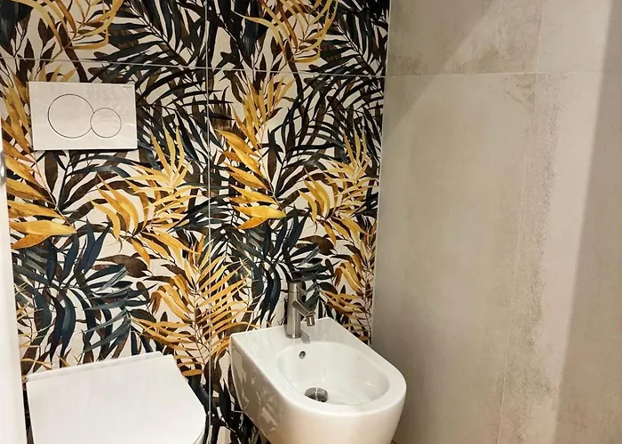 Apartman Charming Attic Loft - 5 Mins Station Milánó