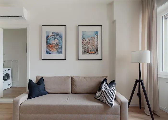 Guesthost - Modern Lambrate * Milan