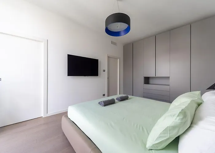 The Urban Nest - Elegante E Moderno 2 Stanze Milan