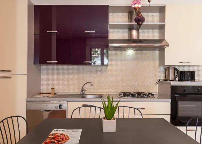 Private Terrace & 2 Bedrooms Near Bosco Verticale Apartmán