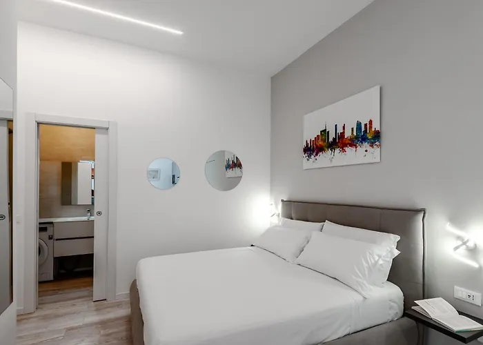 Stayeasy Crivelli - Stylish Studio, Duomo Walking