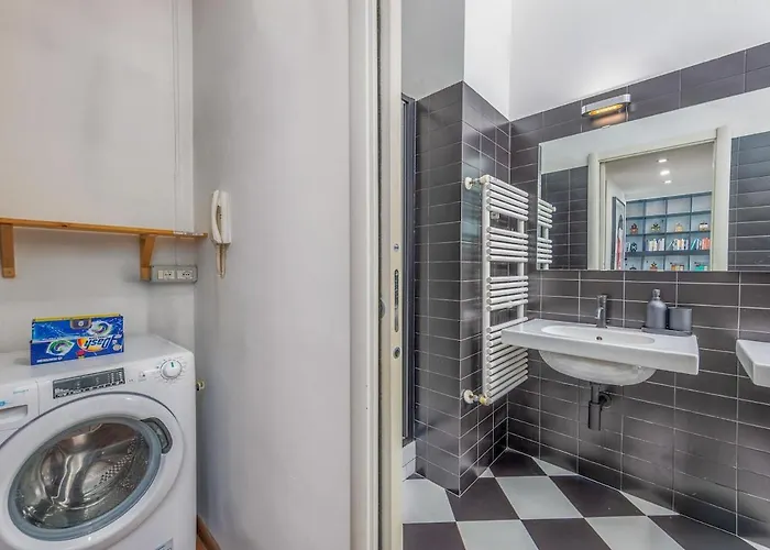 아파트 Parking, 2 Min To Metro, 8 Min To Rho Fiera, Air Conditioning *