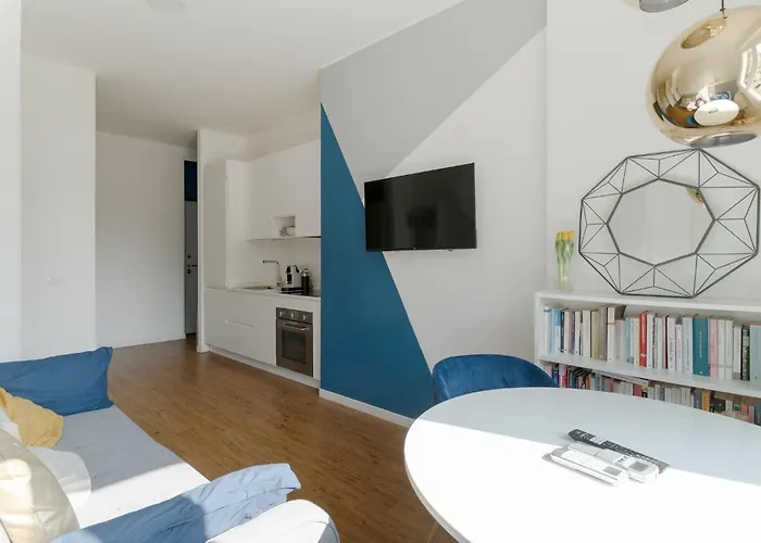 Guesthost - M2 Sant'agostino Bright Lejlighed Milano