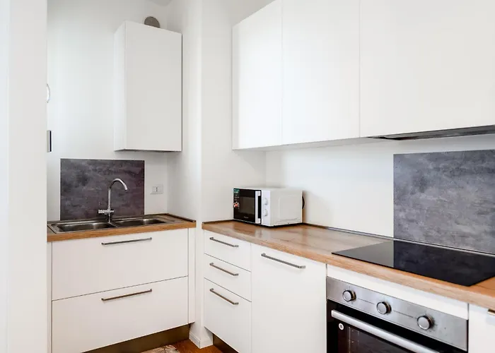 Апартаменты Design Flat With Terrace At 10 Min San Siro Stadium *