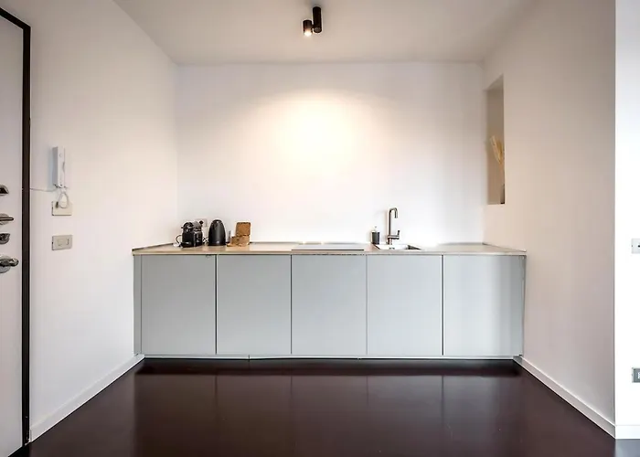 Apartment Station