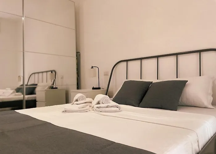 Monfalcone 25 * Milano