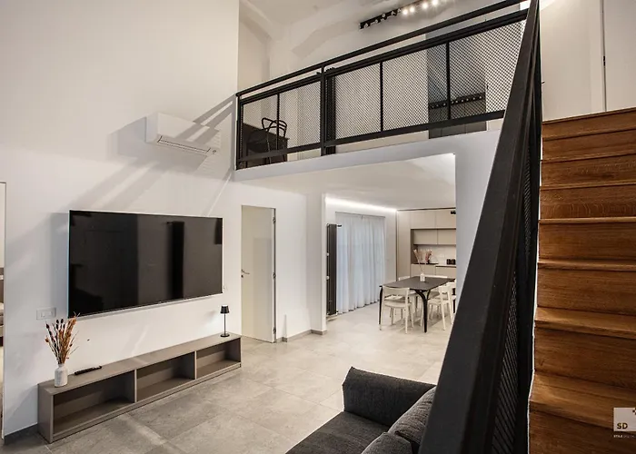 Luxury House In Pietrasanta 140 Mq דירה *