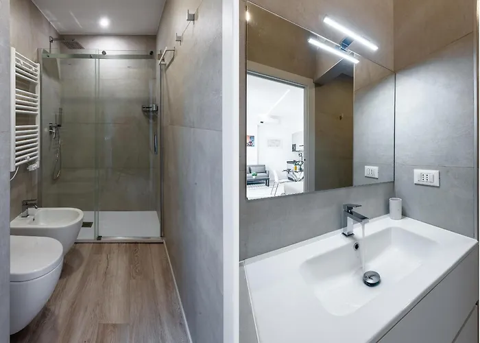 Stayeasy Crivelli - Stylish Studio, Duomo Walking