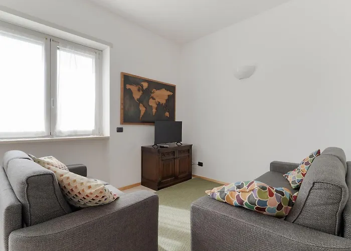 Guesthost - M1 Pagano Comfortable