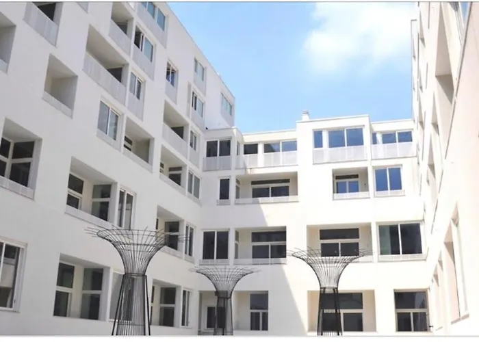 Loft In The Navigli-forum Area With Private Parking Apartmán Milán
