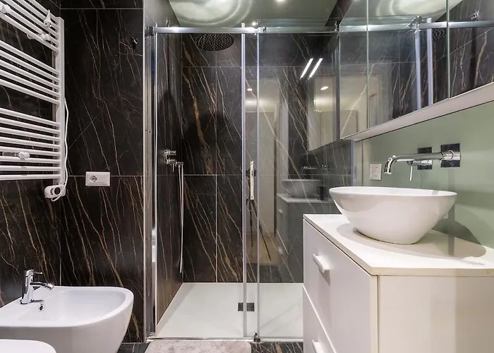 Luxurious Designer - Station Апартаменты