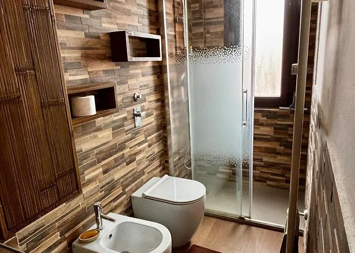 아파트 Bright Three-room 250m From The Subway 밀라노